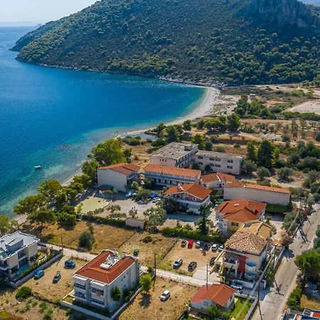 Beachfront Luxury Kato Almiri